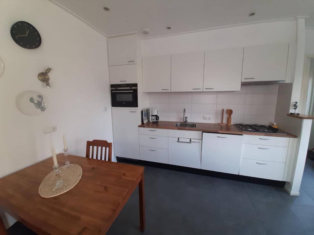 Appartement Boomgaard Vrouwenpolder Bagian luar foto