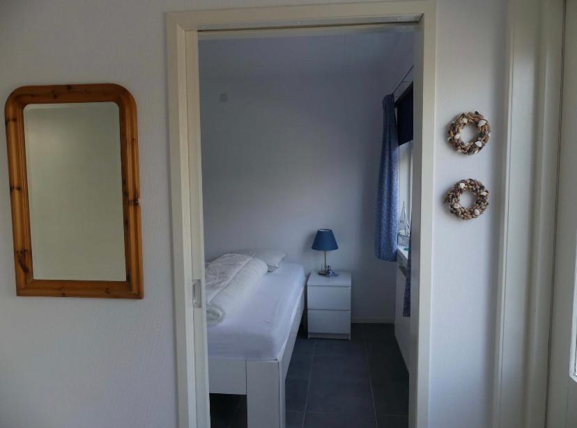 Appartement Boomgaard Vrouwenpolder Bagian luar foto